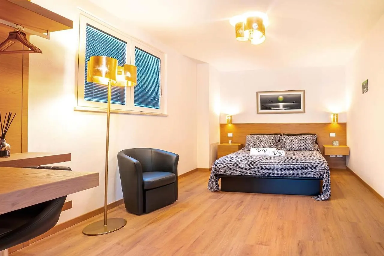 Villa Vittoria B&B - Wellness Terme di Miradolo 0*,  Italy