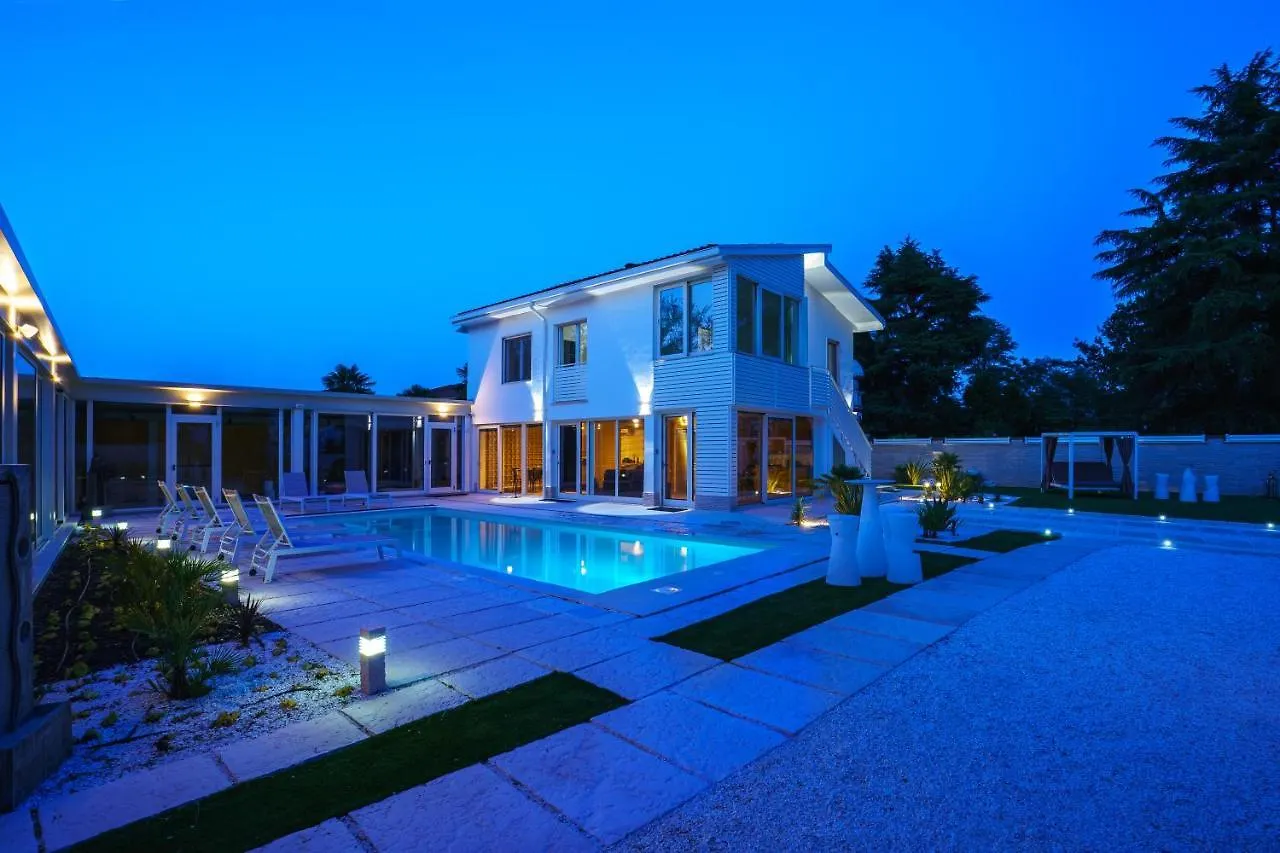 Villa Vittoria B&B - Wellness Terme di Miradolo Bed & Breakfast